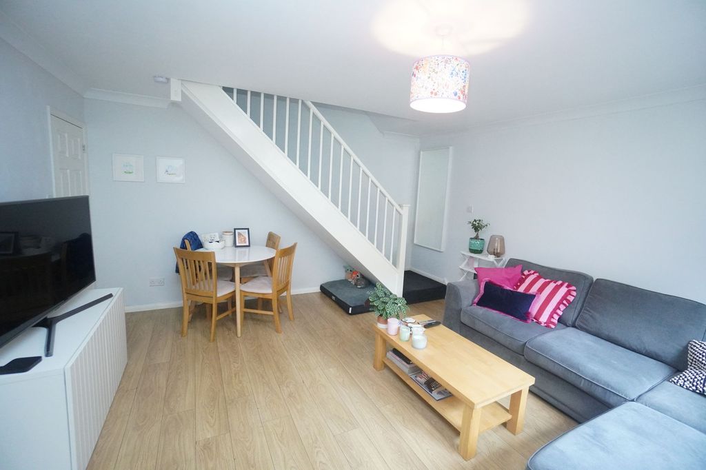 Property photo 3 of 13