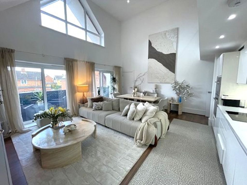 Property photo 2 of 16 Photo 17