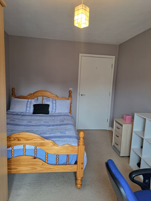 Property photo 1 of 5