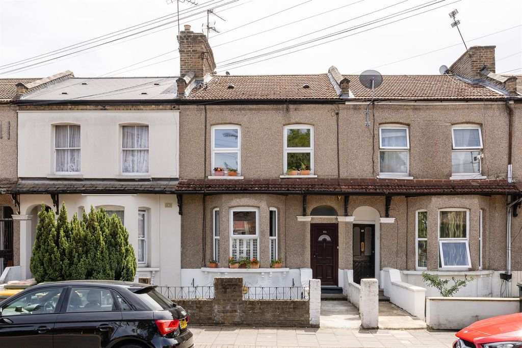 Property photo 1 of 34 Bf1A9084.Jpg