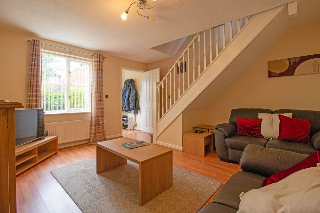 Property photo 2 of 14
