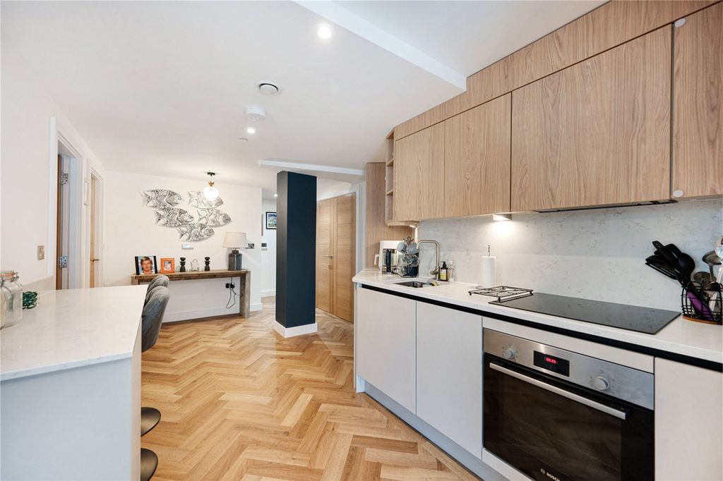 Additional image 5 of 2 bed flat to rentFiremans Square, Chester, Cheshire CH1