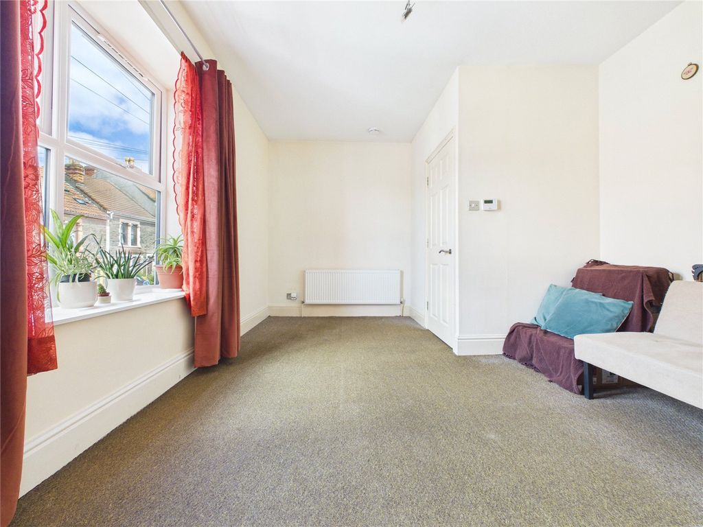 Property photo 2 of 11 Picture No. 07