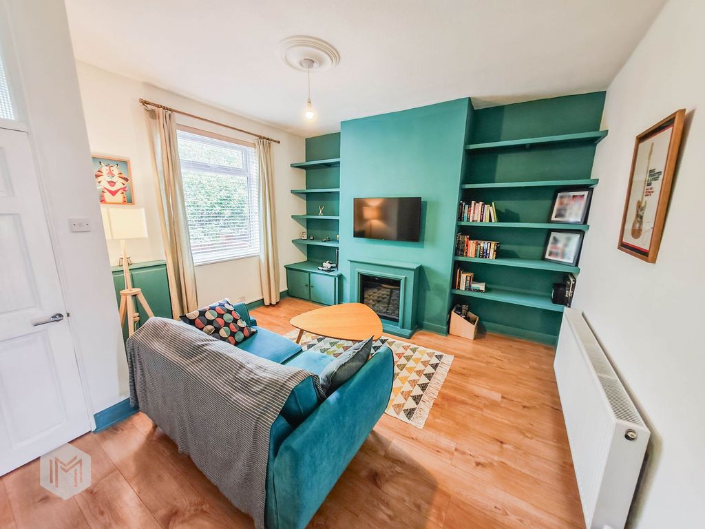 Property photo 2 of 18