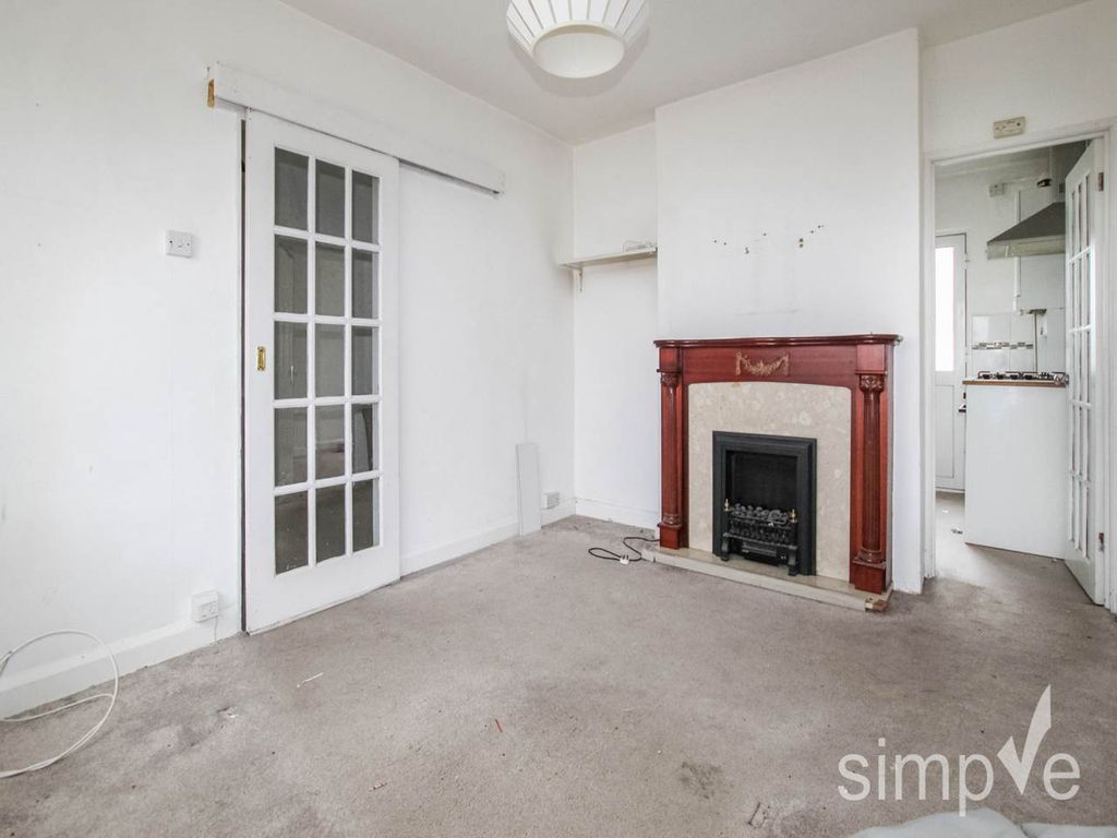 Property photo 3 of 8 Img_6654