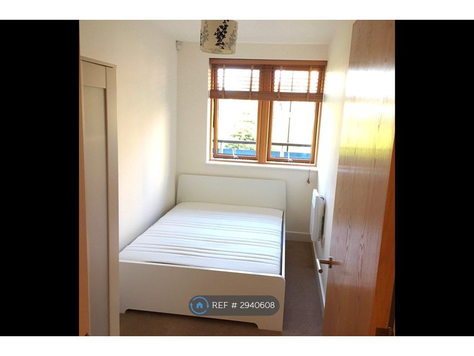 Property photo 3 of 11