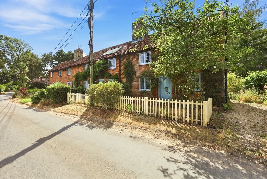 Property photo 2 of 24