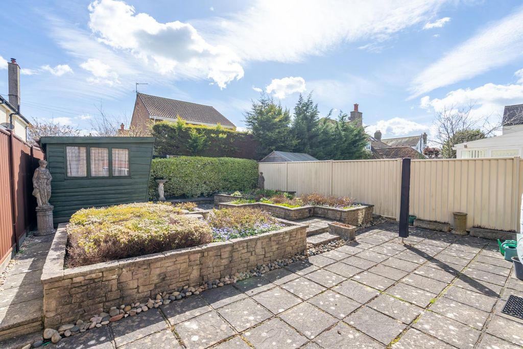 Property photo 2 of 19 Rear Garden.Jpg