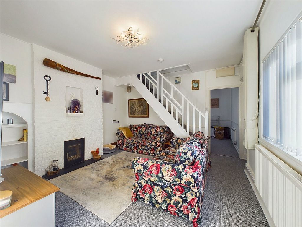 Property photo 3 of 18 Picture No. 17