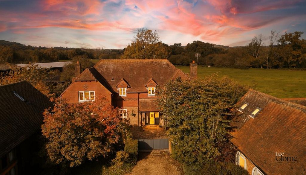 Property photo 1 of 27