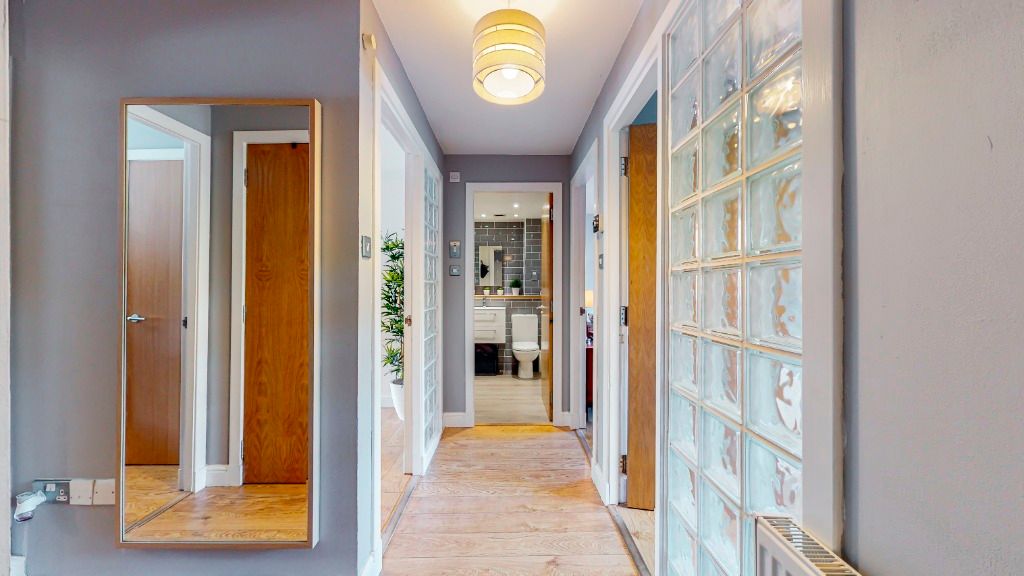 Property photo 2 of 17 Photo 2