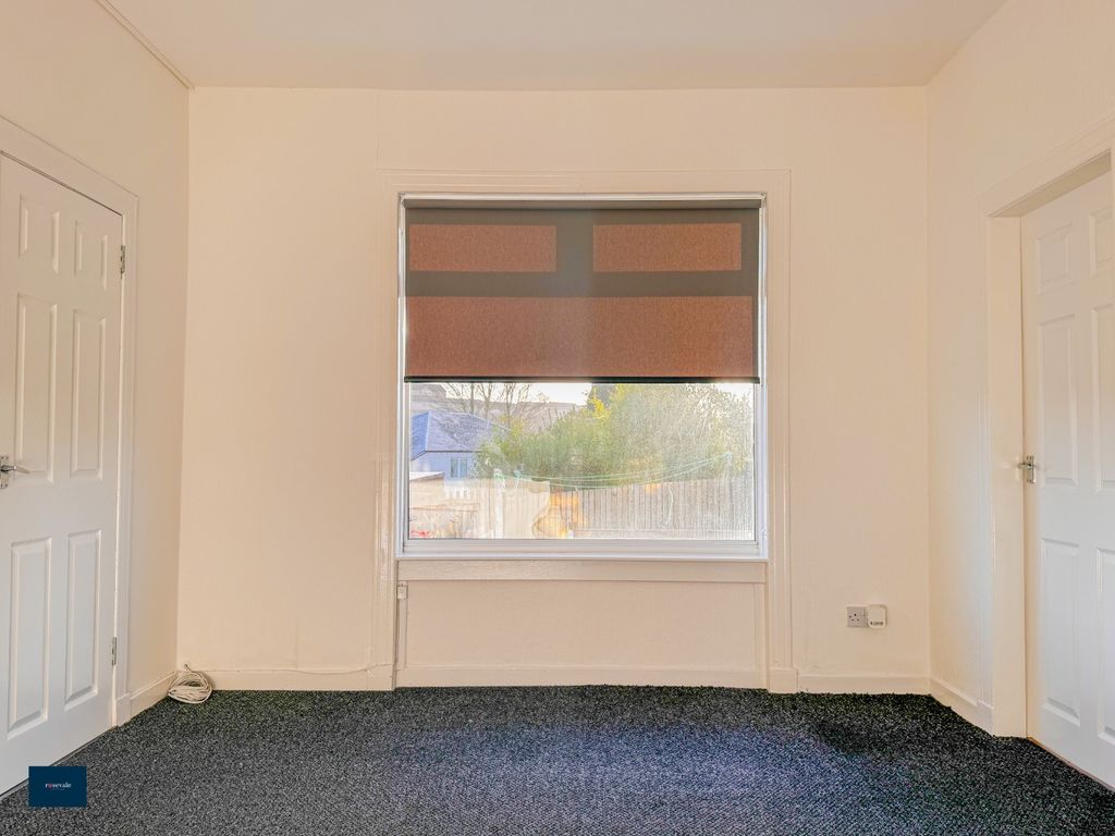 Property photo 2 of 11 Photo 2