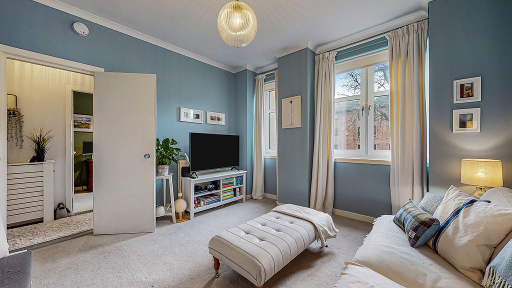 Property photo 3 of 25 29-Print-124 Raeberry Street_26