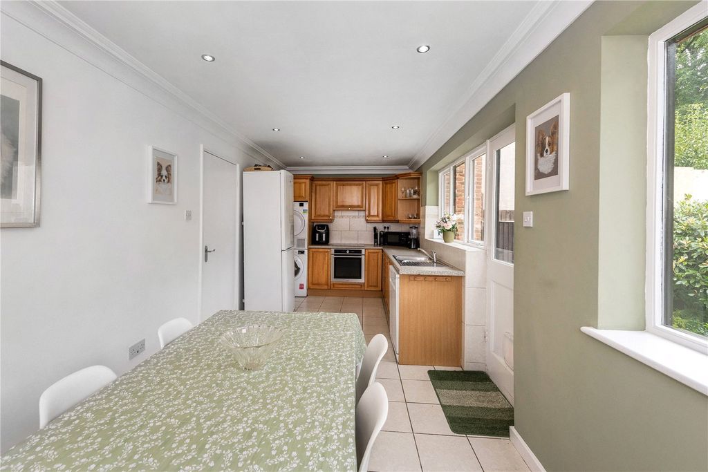 Property photo 3 of 17 Picture No. 05