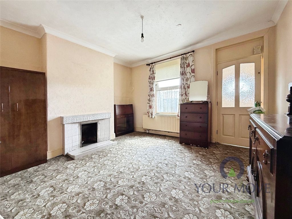 Property photo 2 of 11 Picture No. 13