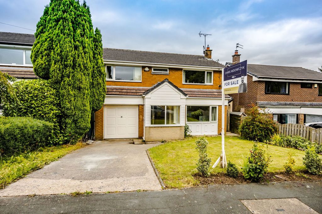 Property photo 1 of 24