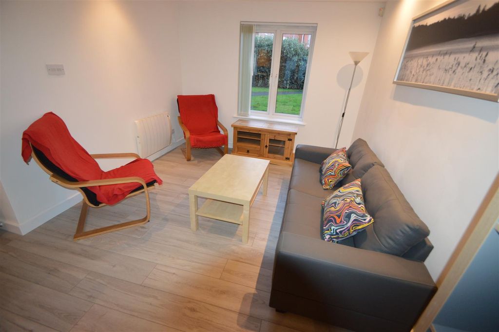 Property photo 1 of 8 Dsc_0212.Jpg