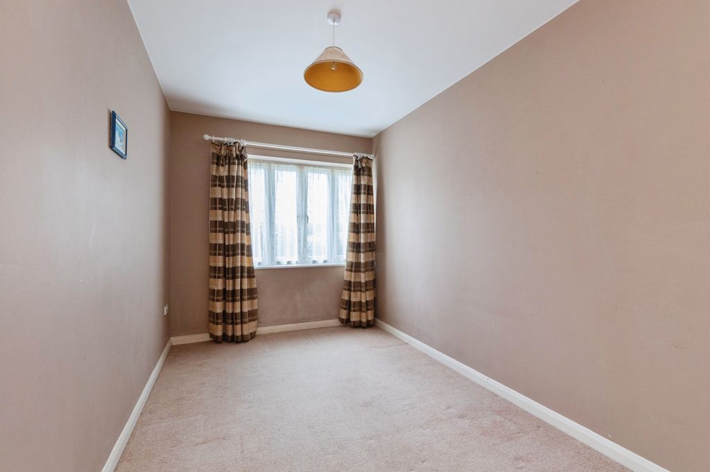 Additional image 9 of 2 bed flat for saleDownton, Salisbury SP5