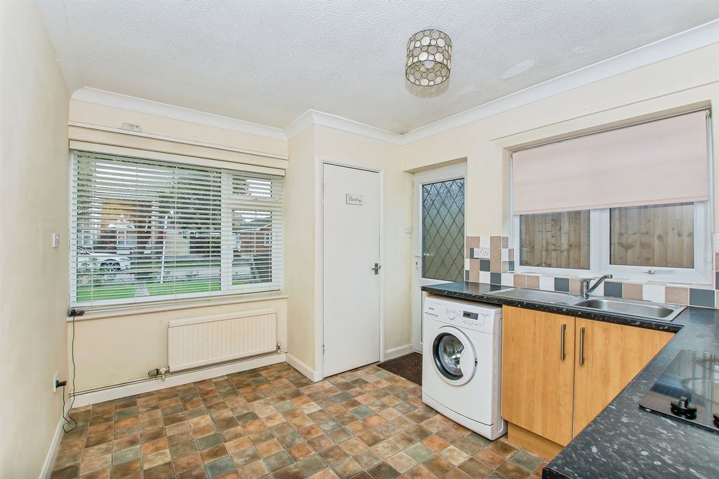 Property photo 3 of 13