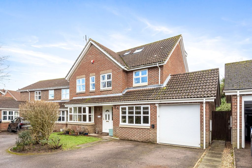 Property photo 1 of 30