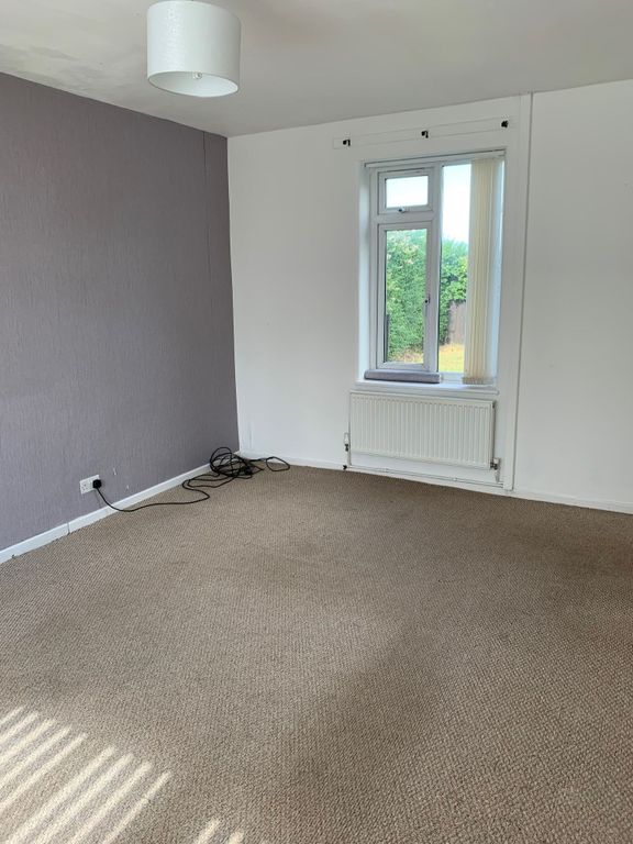 Property photo 3 of 11 Photograph 3