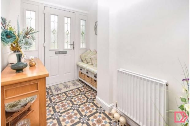 Property photo 2 of 10 Glaston 6.Jpg