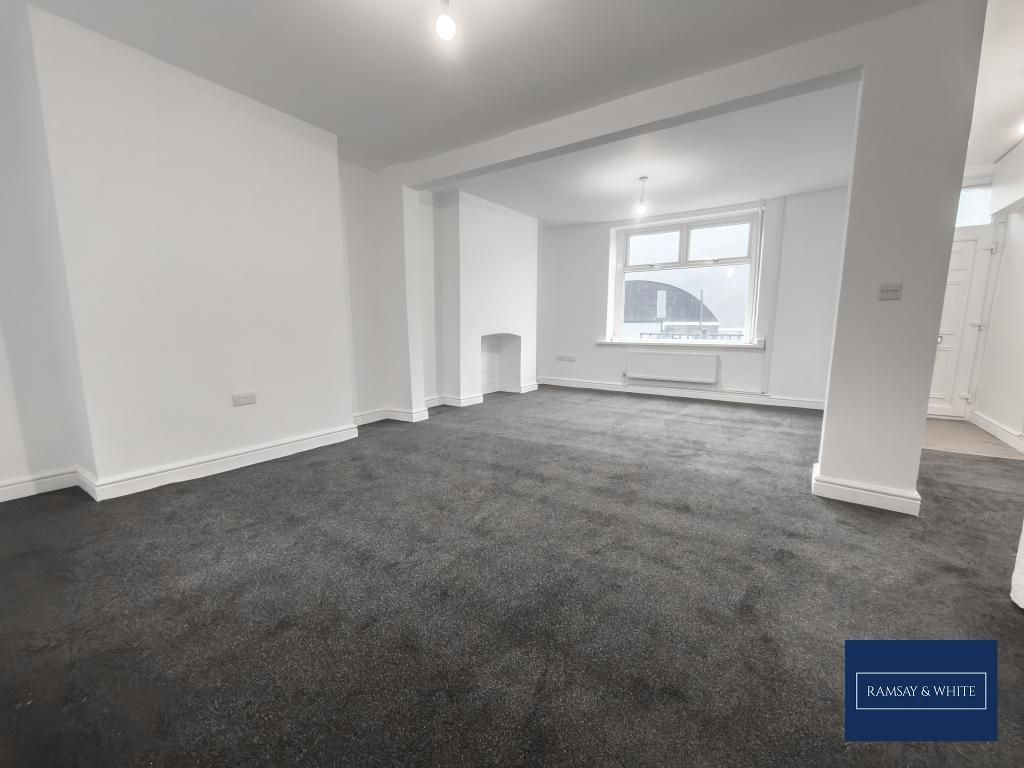 Property photo 2 of 10 Photo 2