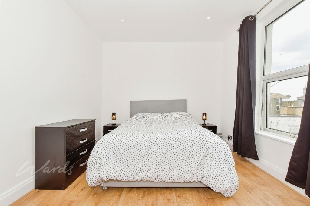 Property photo 3 of 10 Ethelbert Bed 1 Use