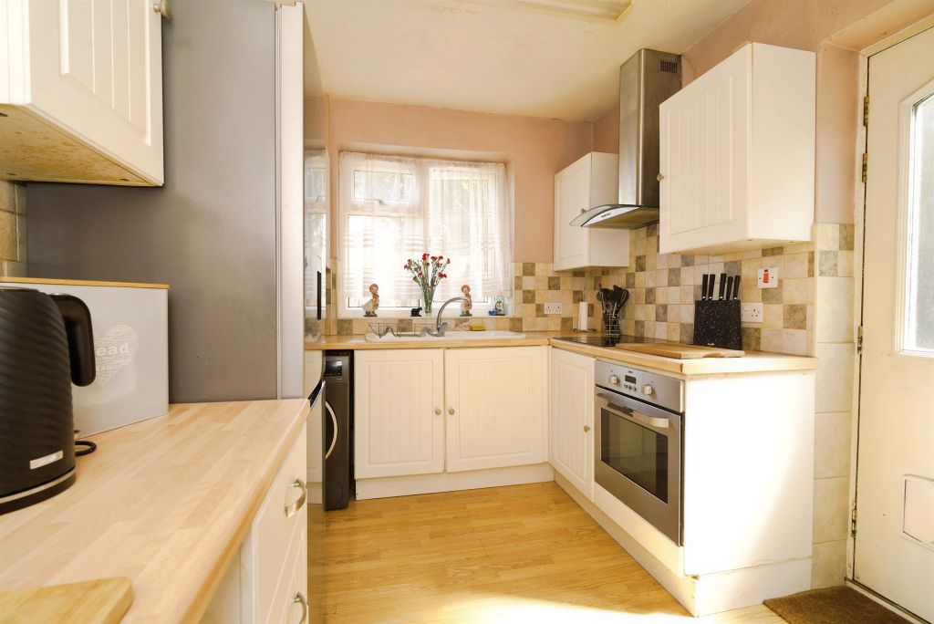Property photo 3 of 20