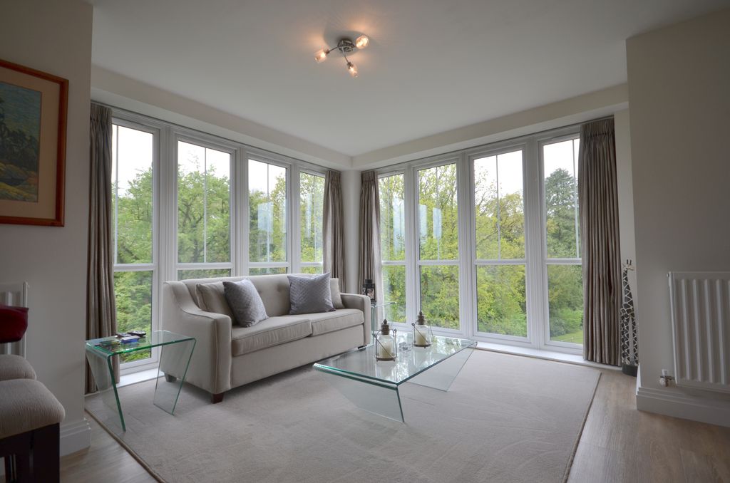 Property photo 1 of 7 Lr 1