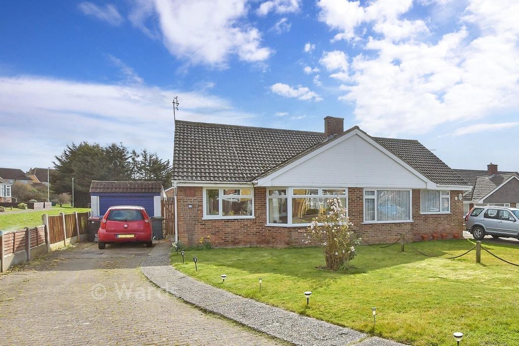 Property photo 1 of 10 External