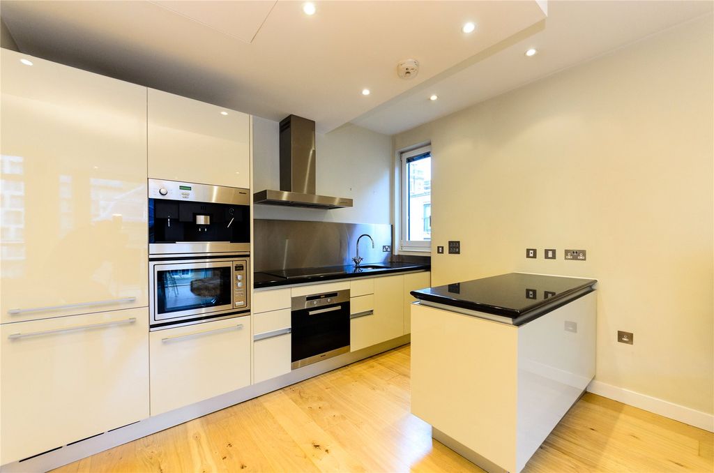 Property photo 3 of 6 Picture No. 07