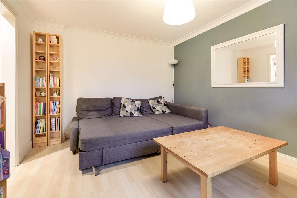 Property photo 2 of 19 Img (8).Jpg