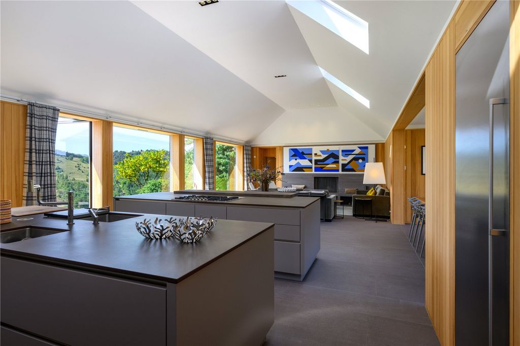 Property photo 1 of 32 Kitchen