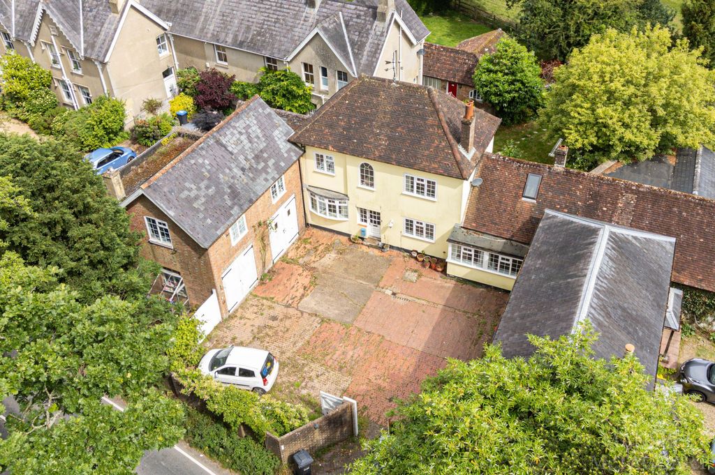 Property photo 1 of 24