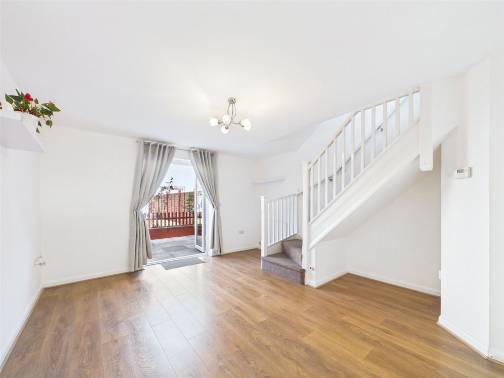 Property photo 3 of 10 Picture No. 07