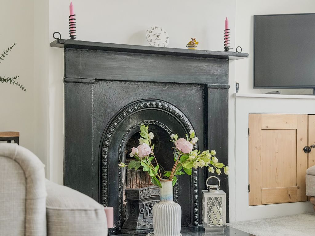 Property photo 3 of 20 Akeman Residential
