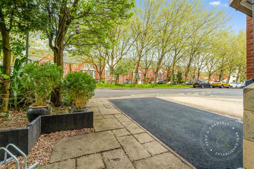 Additional image 64 of 5 bed town house for saleBarquentine Place, Cardiff Bay CF10