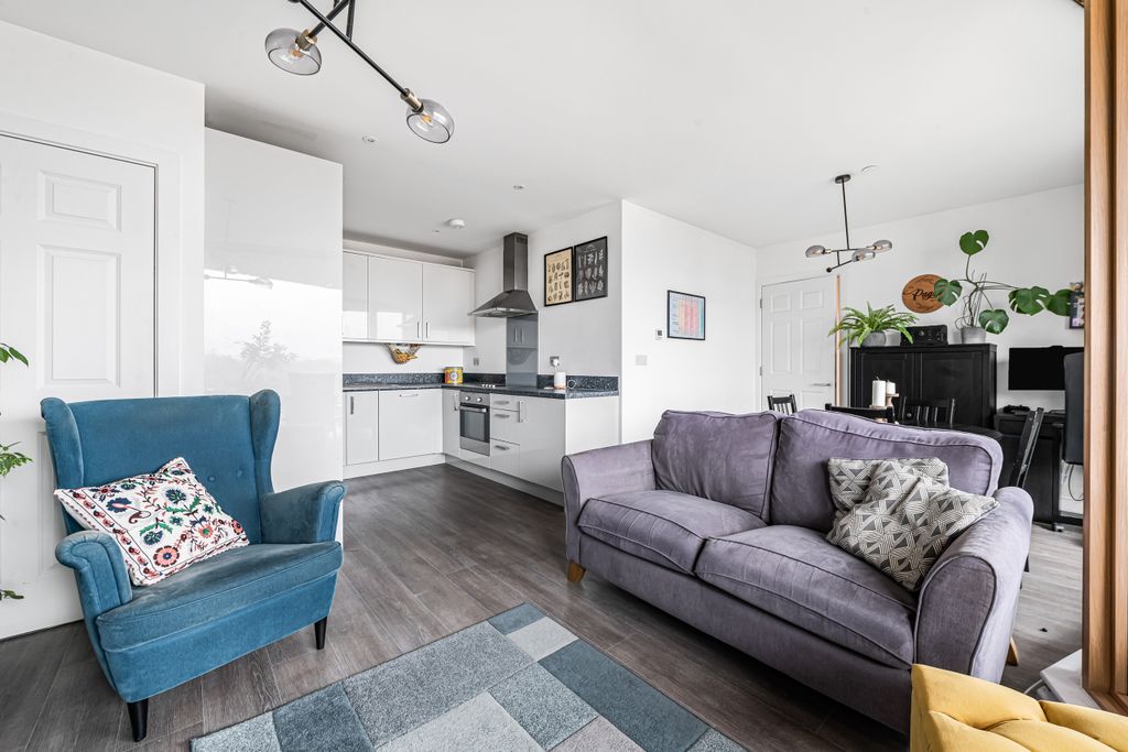 Property photo 2 of 15 23_74776