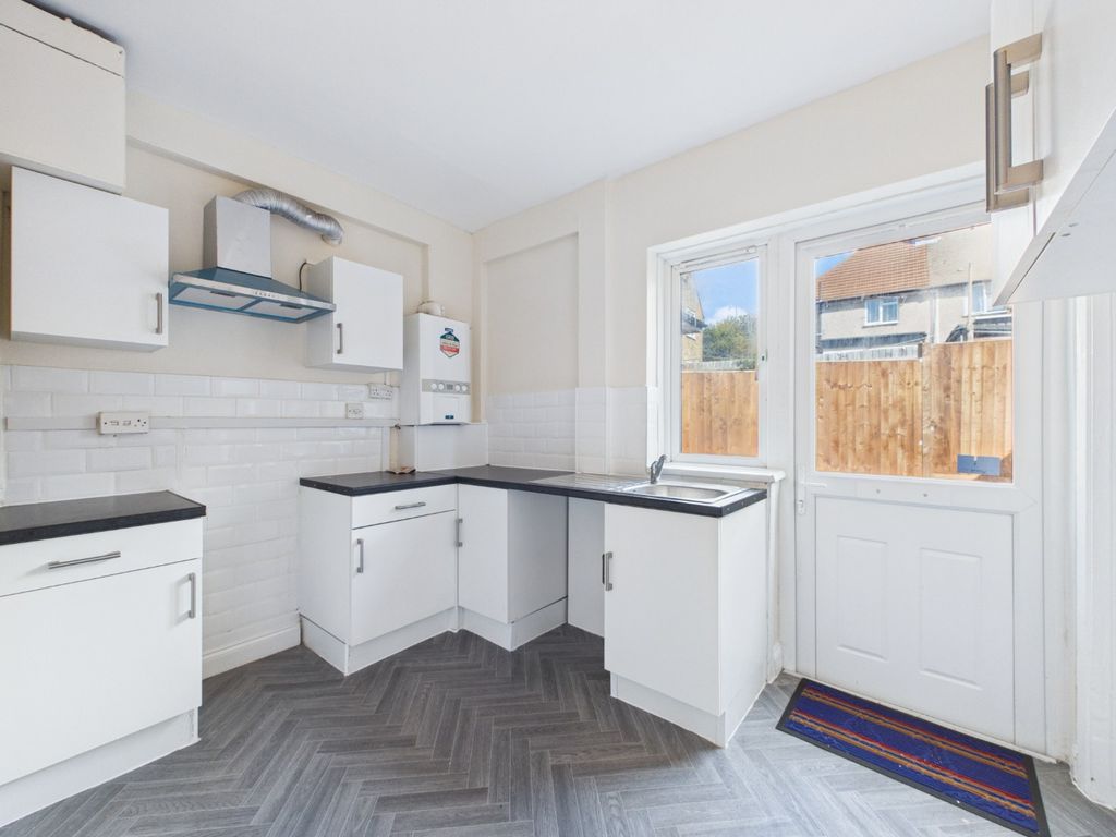 Property photo 3 of 14 5253156