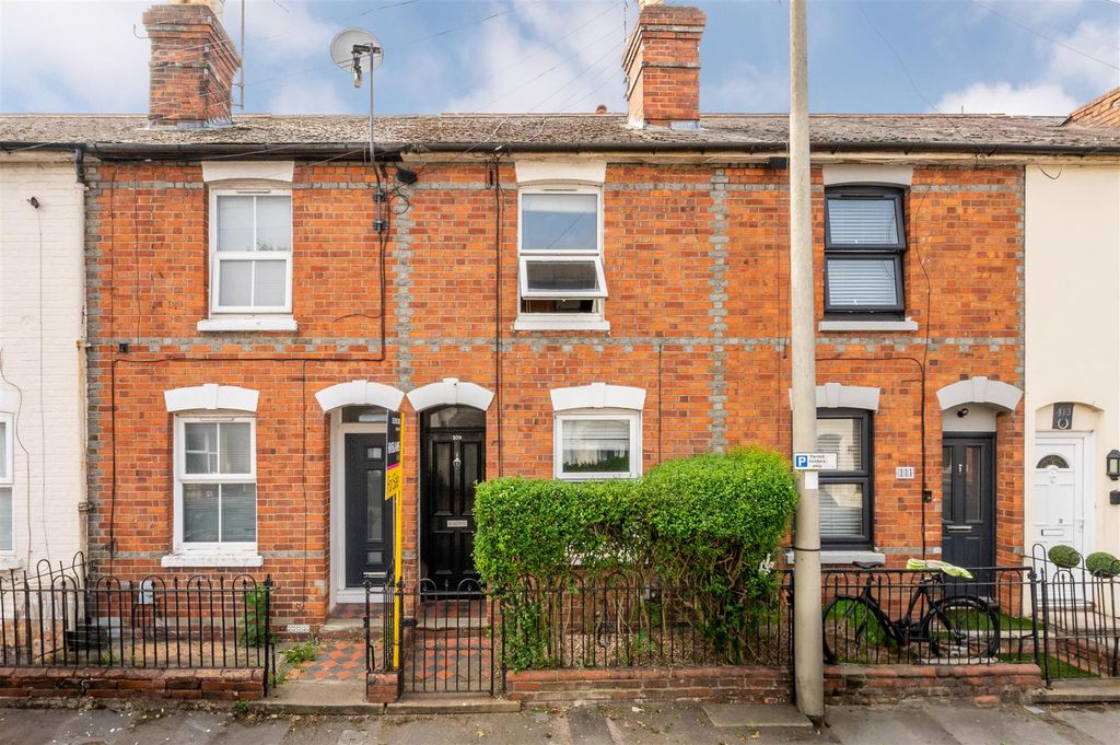Property photo 1 of 18