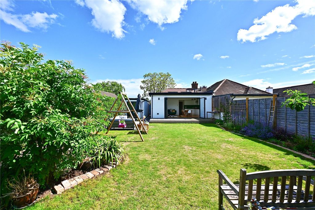 Property photo 3 of 18 Picture No. 03