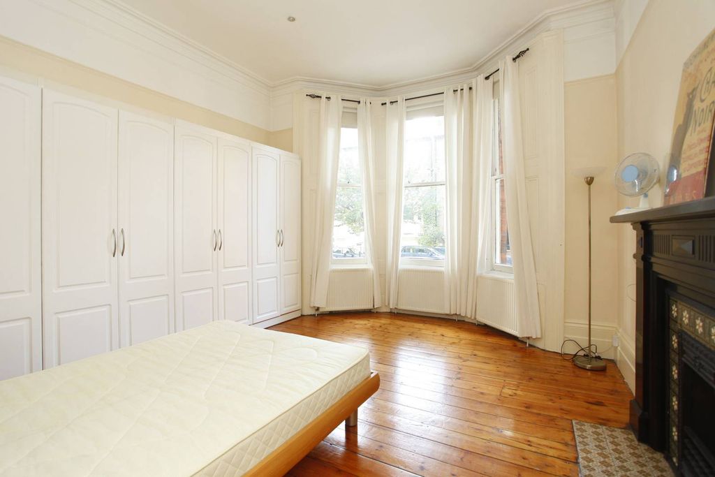 Property photo 2 of 4