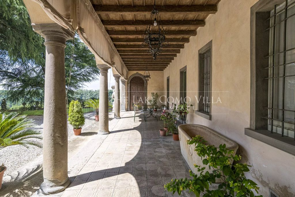 Property photo 1 of 63 Bottanuco The Lake Como Villa-Villa Gumier Via San Giorgio 36