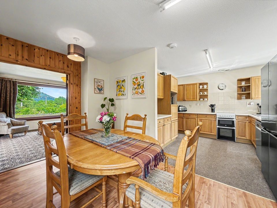 Property photo 2 of 45