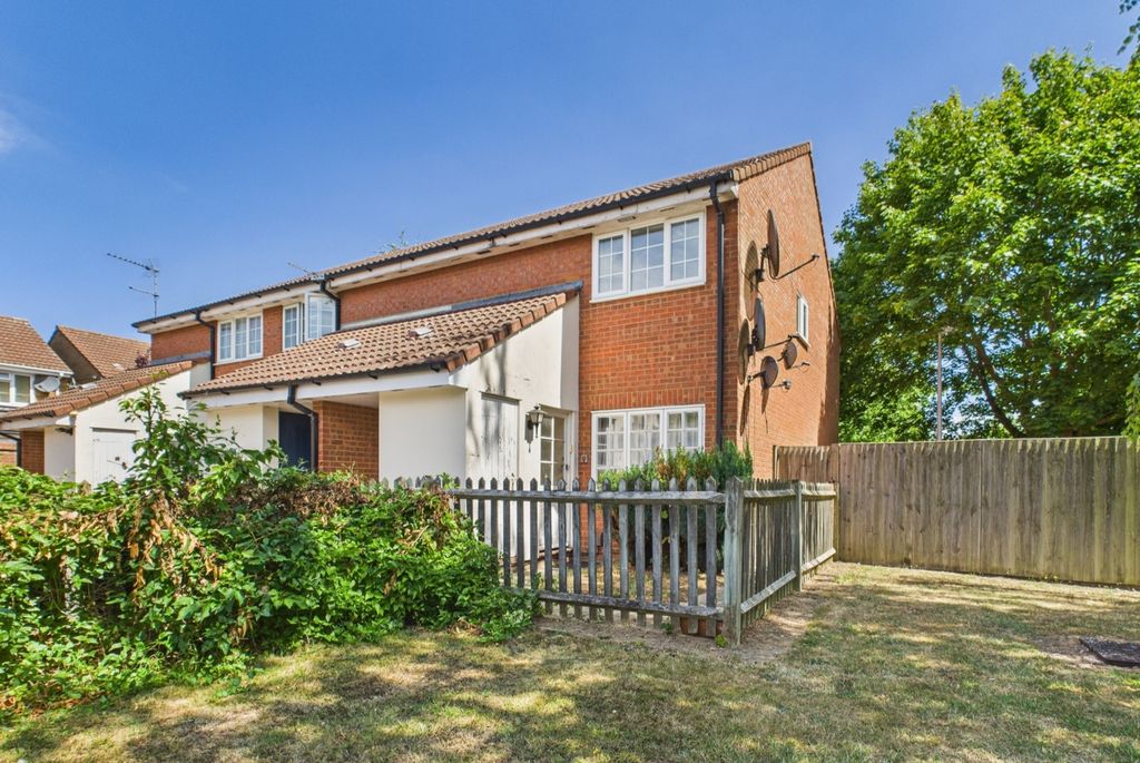 Property photo 1 of 14 Cam02545G0-Pr0448-Still002