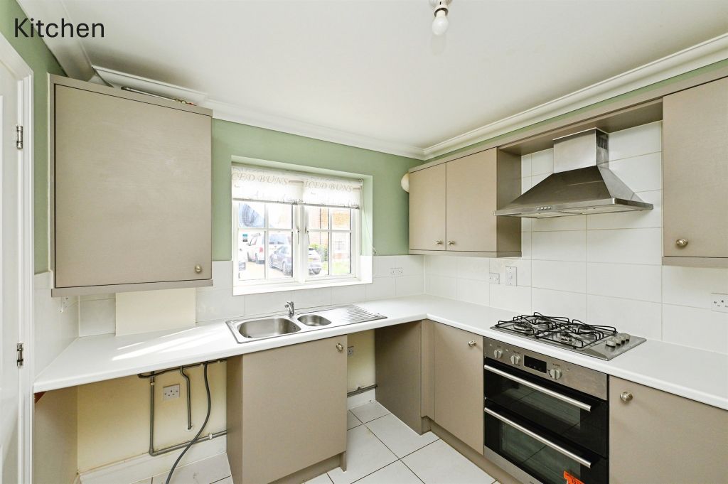 Property photo 3 of 19