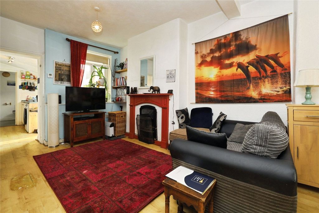 Property photo 3 of 13 Picture No. 02