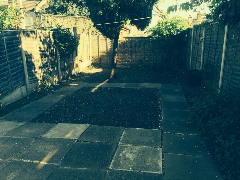 Property photo 1 of 9 One Bedroom Basement Flat With Garden Close To Station- Â£1500