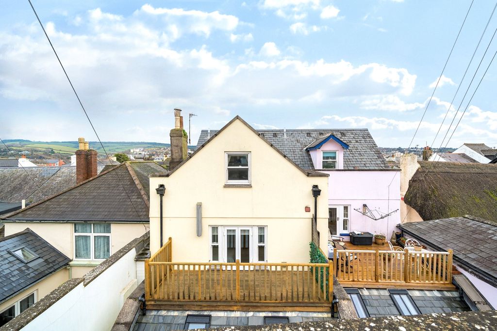 Property photo 3 of 18 Picture No. 33